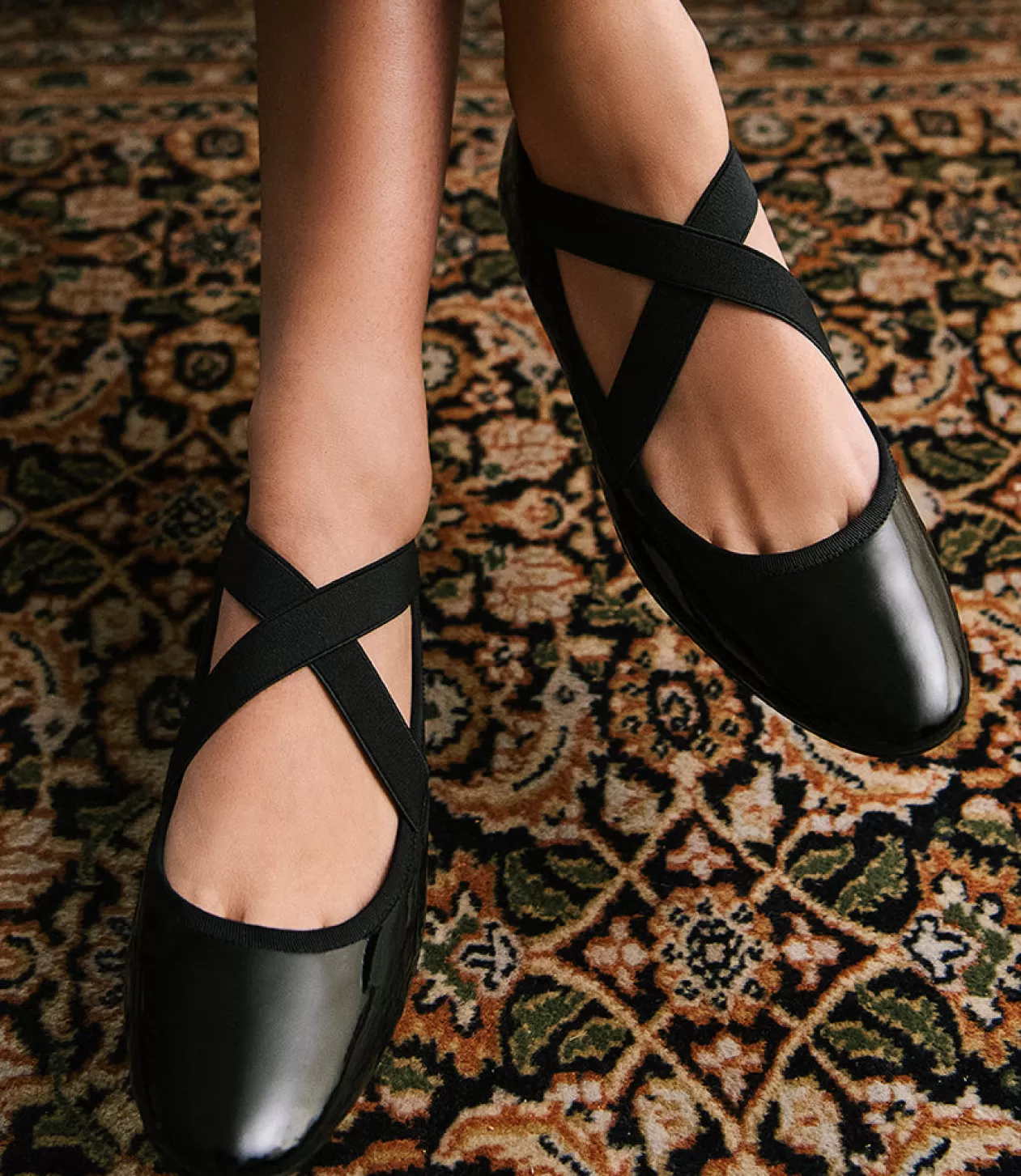 Edward Meller Ballet Flats<Felicity Elastic Cross Strap Ballet In Black Patent