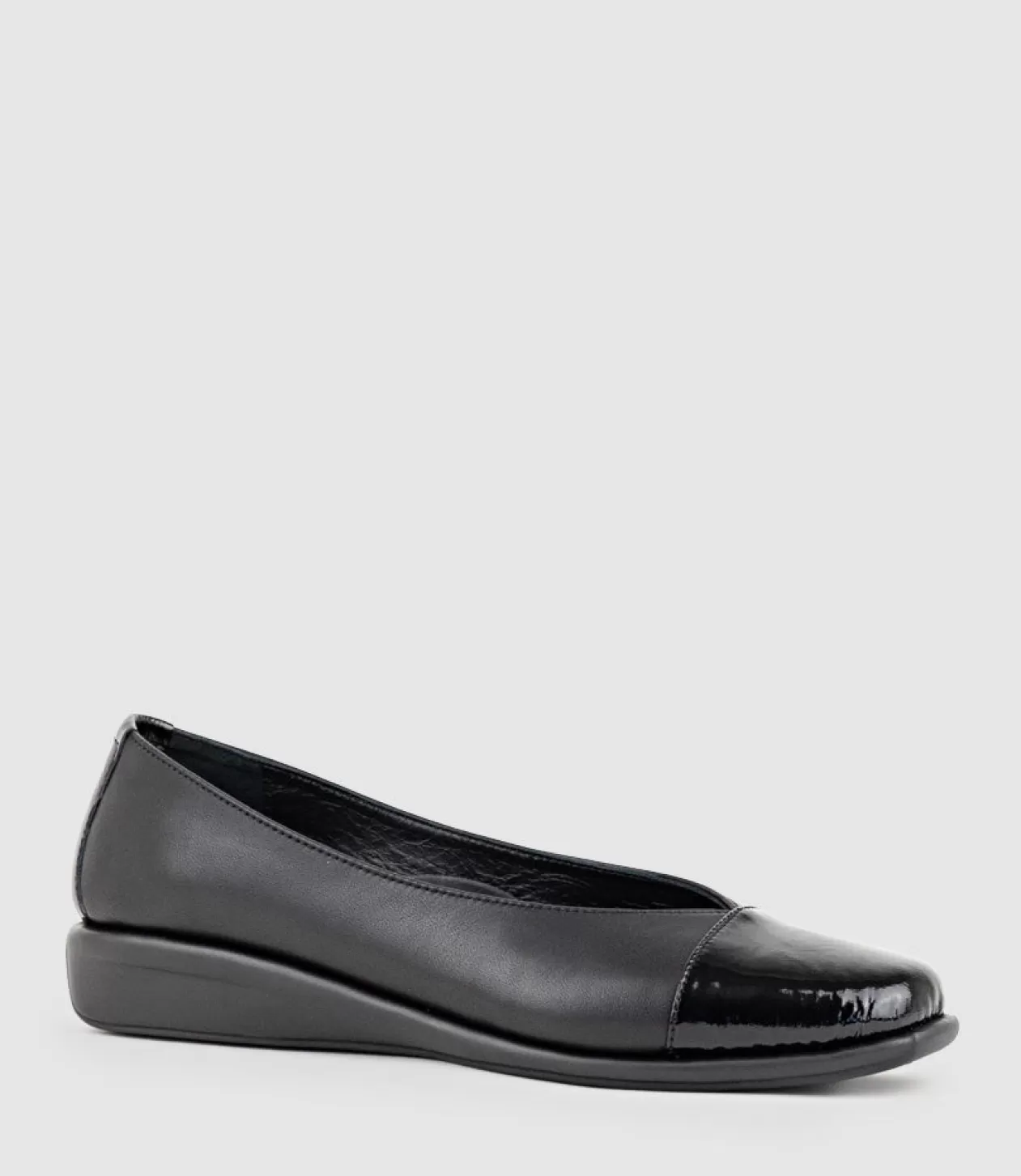 Edward Meller Low Heel<Frankly Cap Toe Comfort Ballet In Black