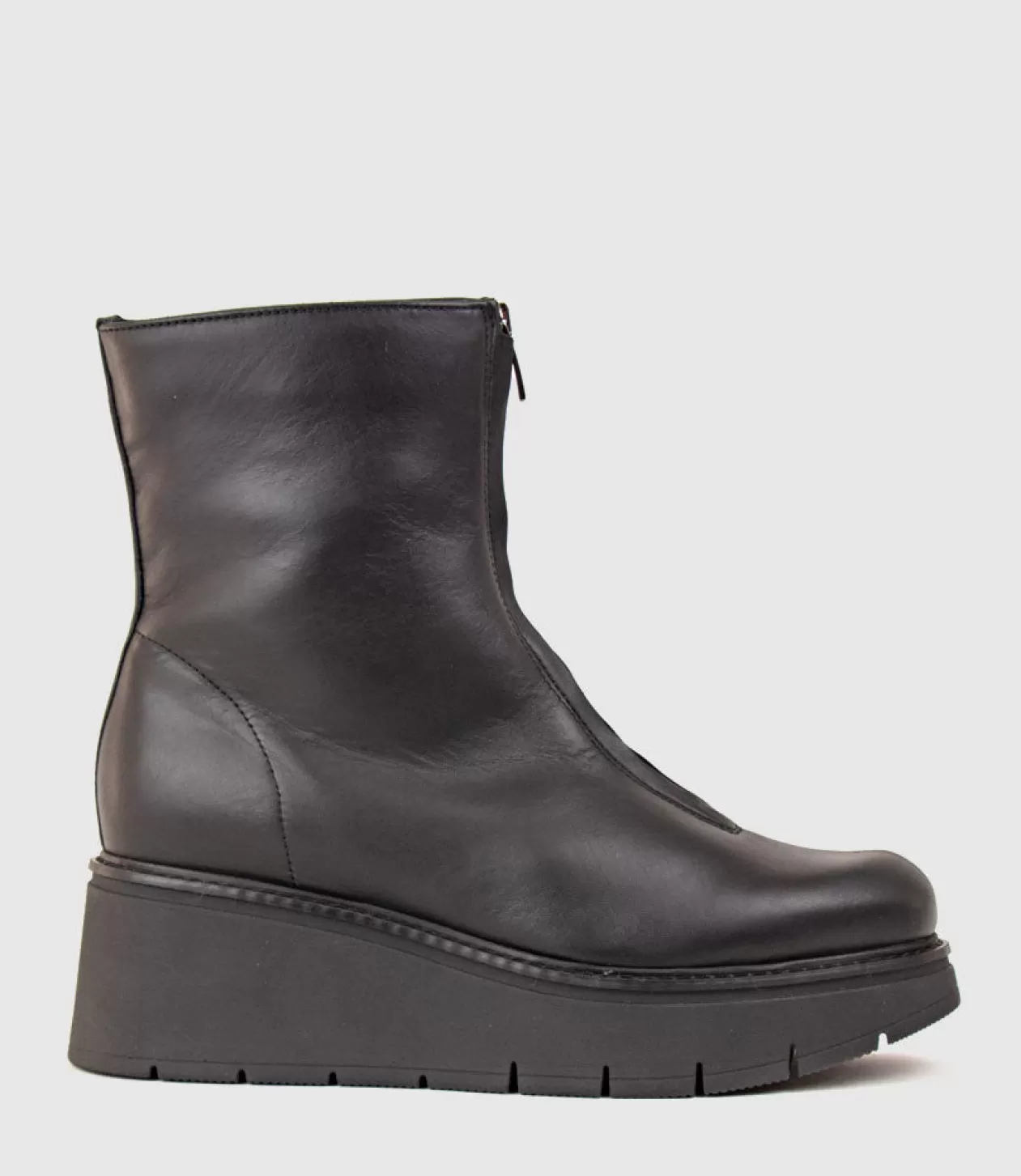 Edward Meller Ankle Boots<Gale Front Zip Boot On Wedge In Black