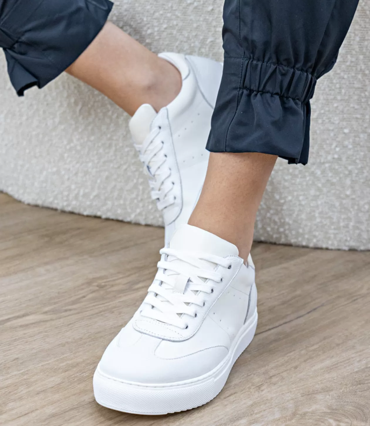 Edward Meller Sneakers<Jones Retro Sneaker In Cream