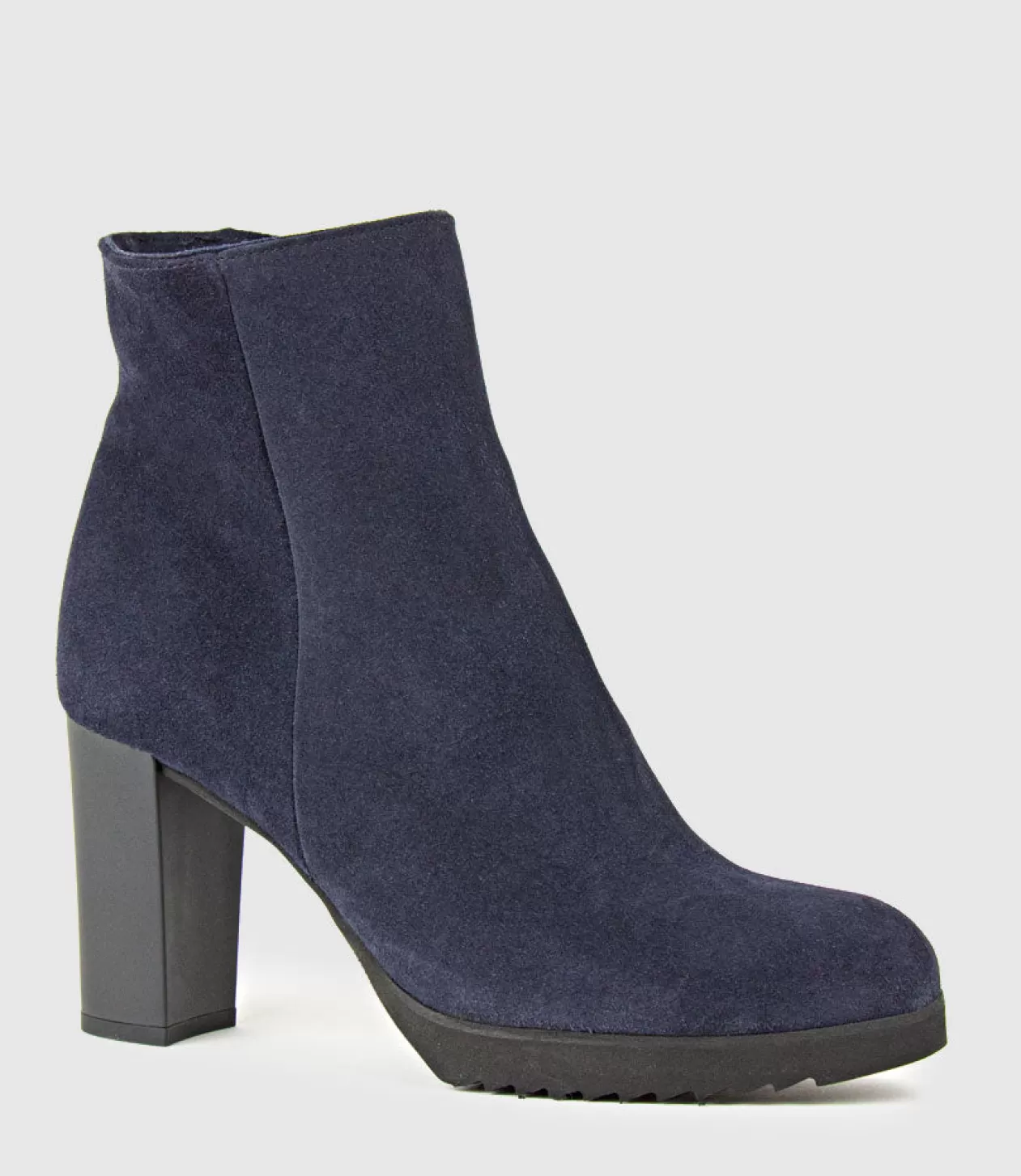 Edward Meller La Canadienne<Myranda Rubber Heel Ankle Boot In Navy Suede