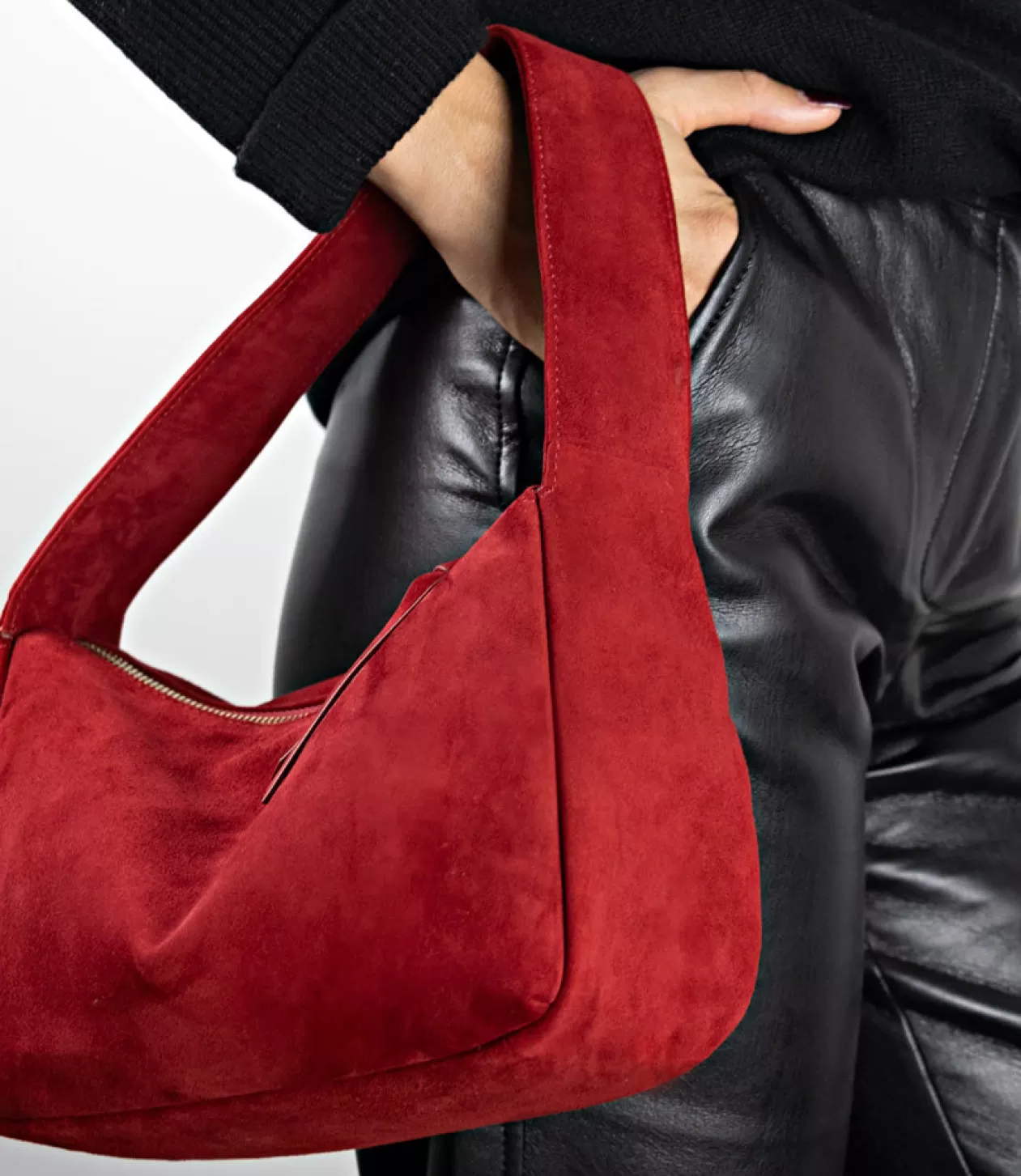 Edward Meller Handbags<Narina Large Soft Bag In Ruby Suede