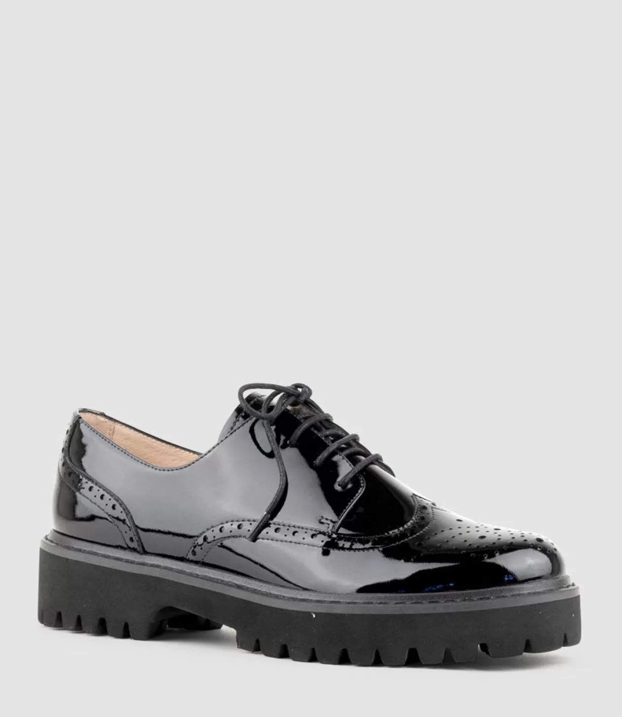 Edward Meller Lace Up Shoes<Paige Lace Up On Chunky Sole In Black Patent