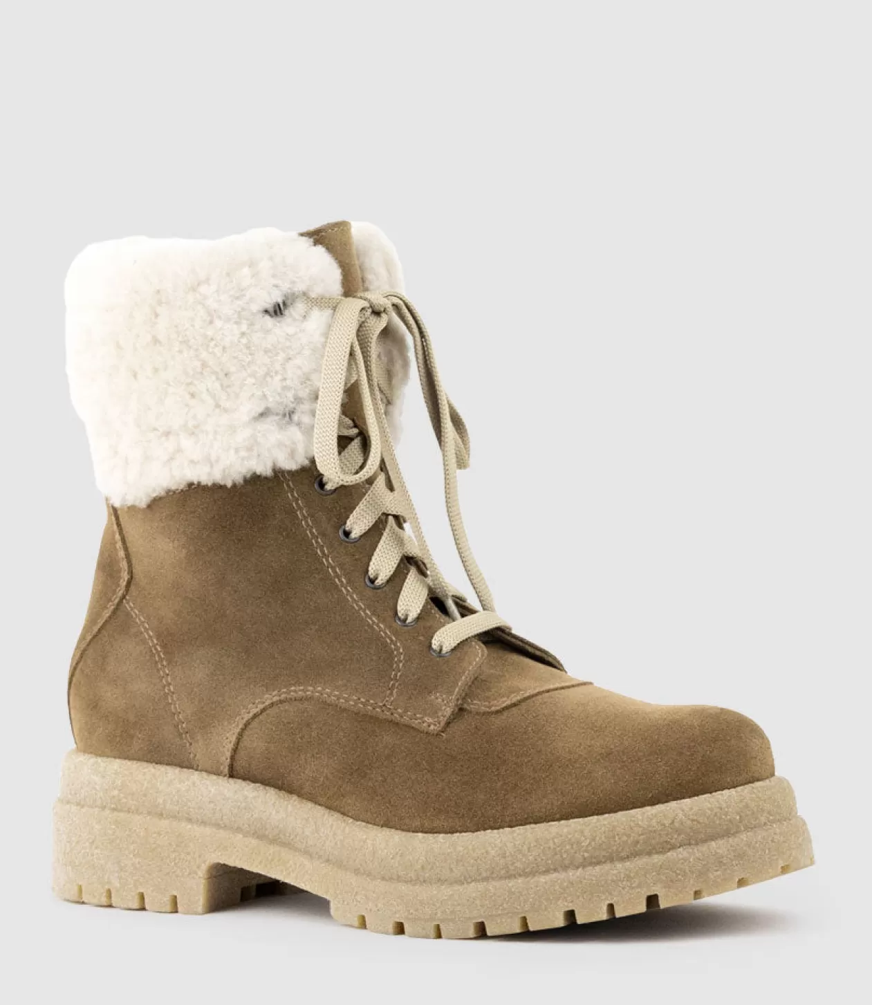 Edward Meller La Canadienne<Victor Shearling Collar Lace Up Boot In Walnut Suede