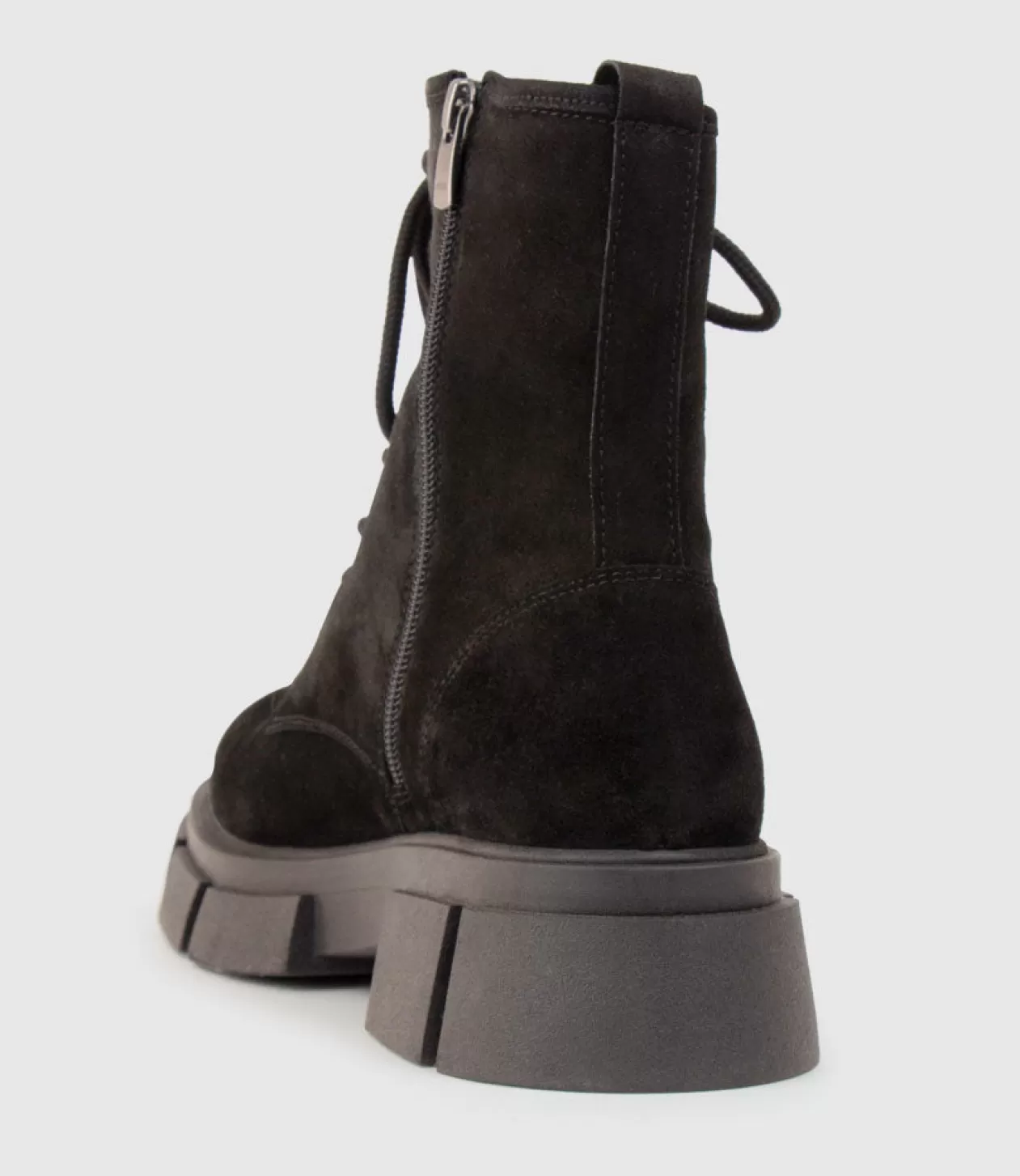 Edward Meller Ankle Boots<Wolfe Lace Up Boot On Chunky Sole In Black Suede