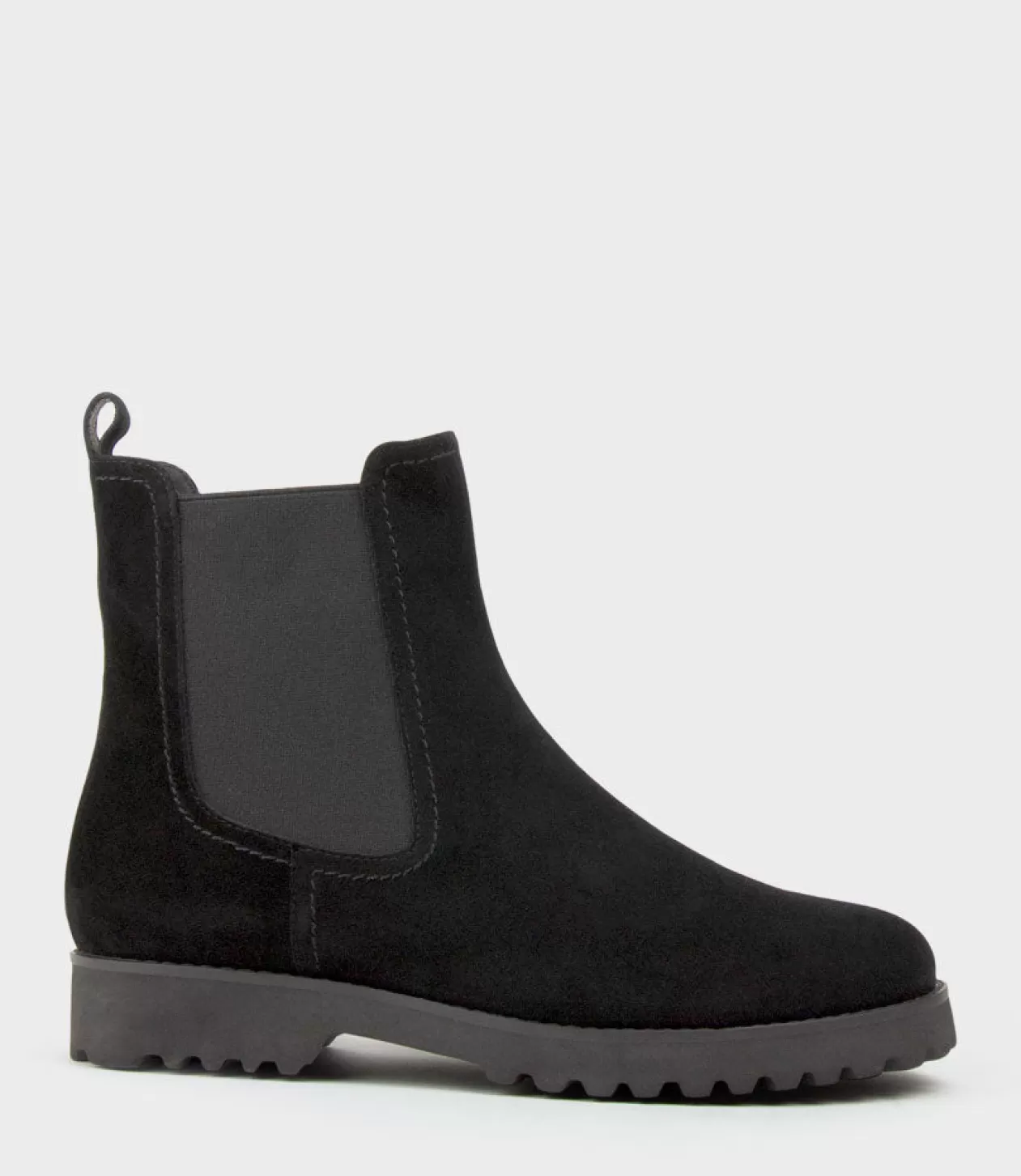 Edward Meller Ankle Boots<Wyatt Chukka Boot On Rubber Sole In Black Suede