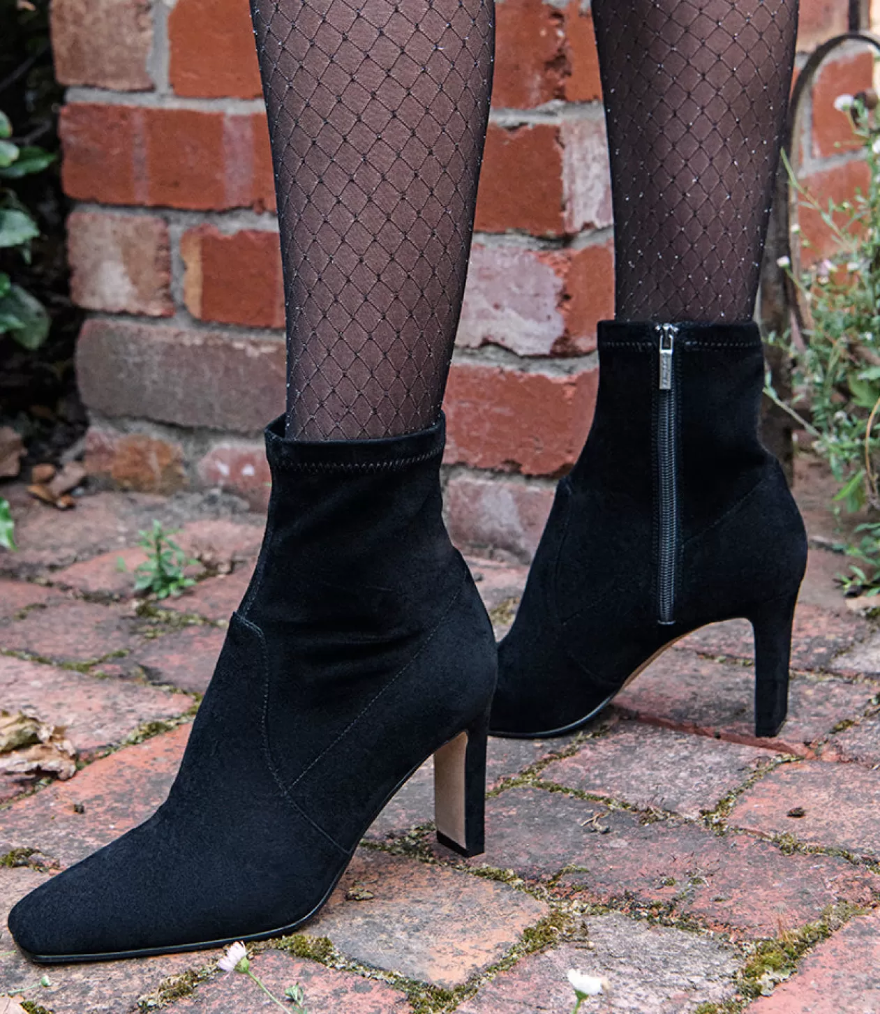 Edward Meller Ankle Boots<Zenas85 Square Toe Ankle Boot In Black Suede