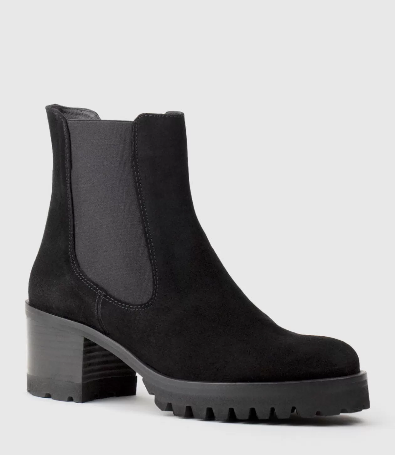 Edward Meller Ankle Boots<Zola Lug Sole Ankle Boot In Black Suede