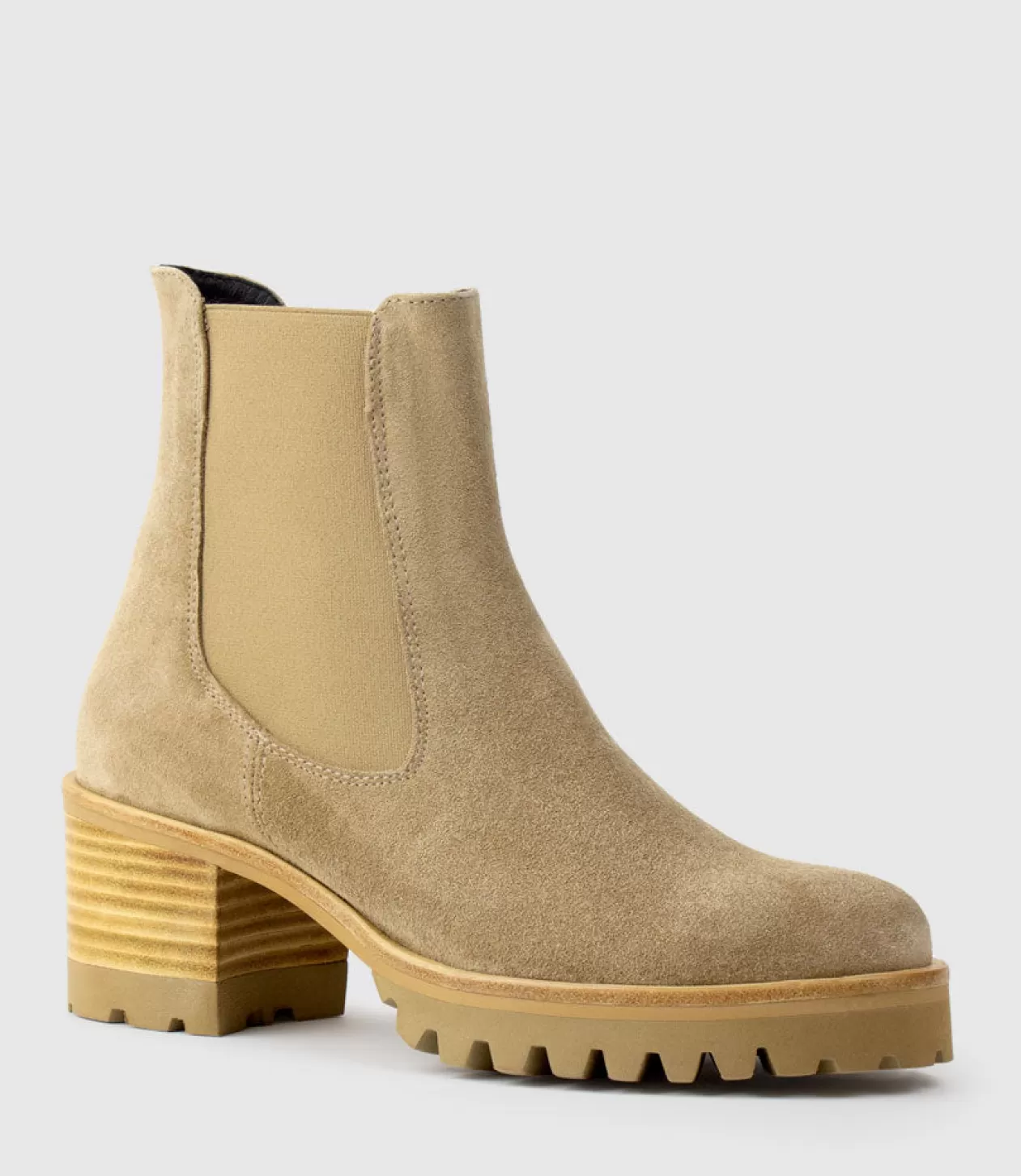 Edward Meller Ankle Boots<Zola Lug Sole Ankle Boot In Camel Suede