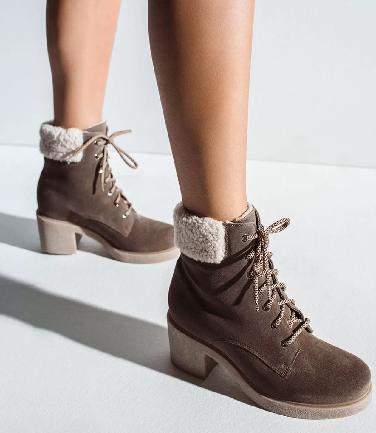 Edward Meller Ankle Boots<Zoom Lace Up With Shearling In Stone Suede